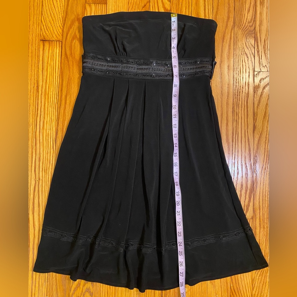 Elegant Midnight Black Strapless Dress - Picture 7 of 12